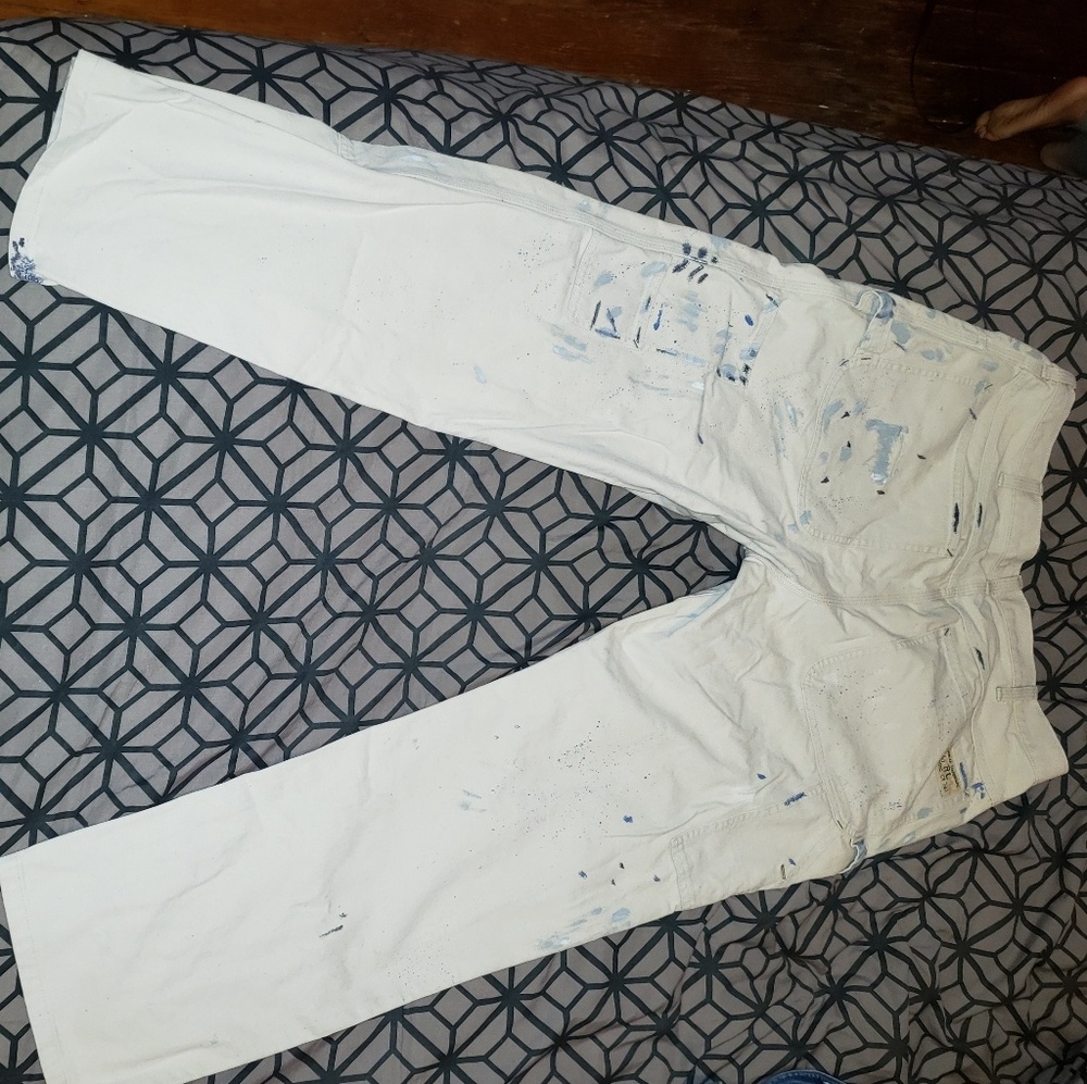 Chinos